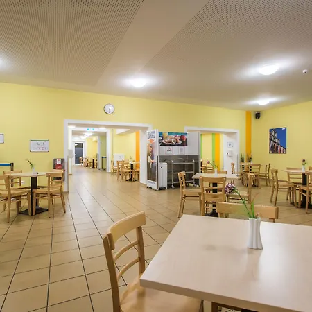 Otel A&o